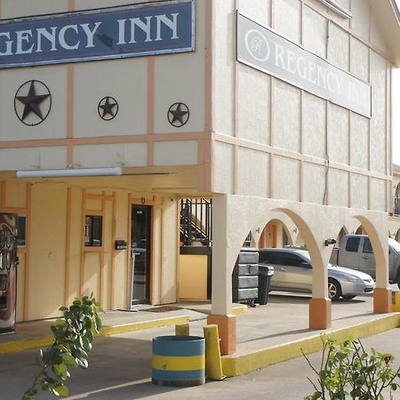 Regency Inn Taylor Exterior photo